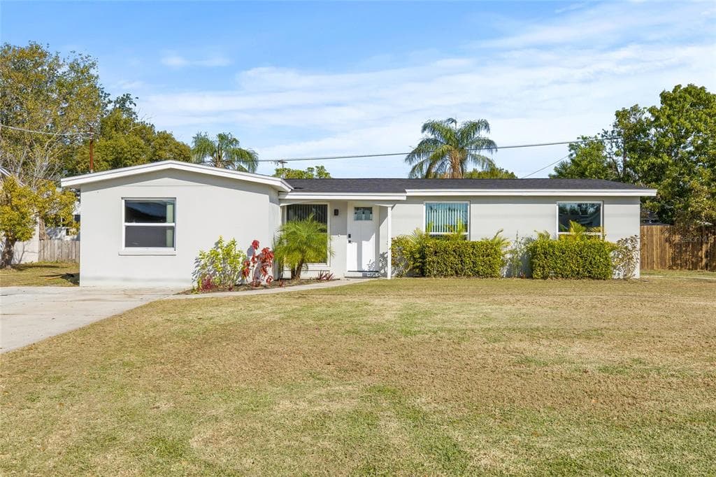 509 FLORIDA CIRCLE S APOLLO BEACH, FL 33572