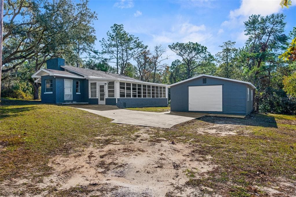 25888 WHIPPERWILL STREET BROOKSVILLE, FL 34601