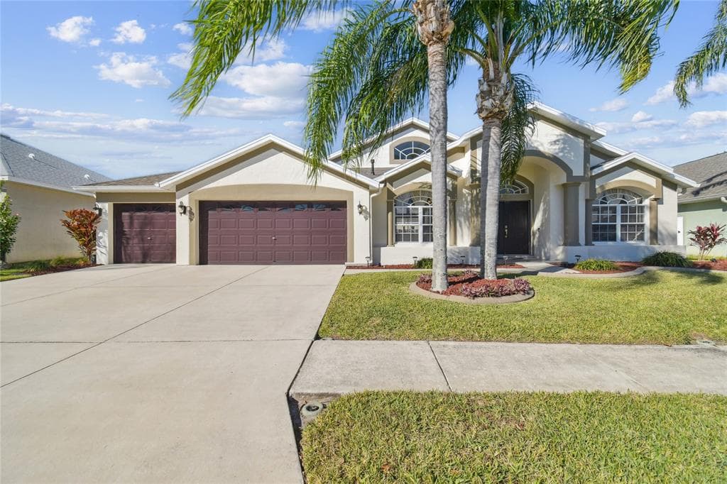 10338 MEADOW CROSSING DRIVE TAMPA, FL 33647