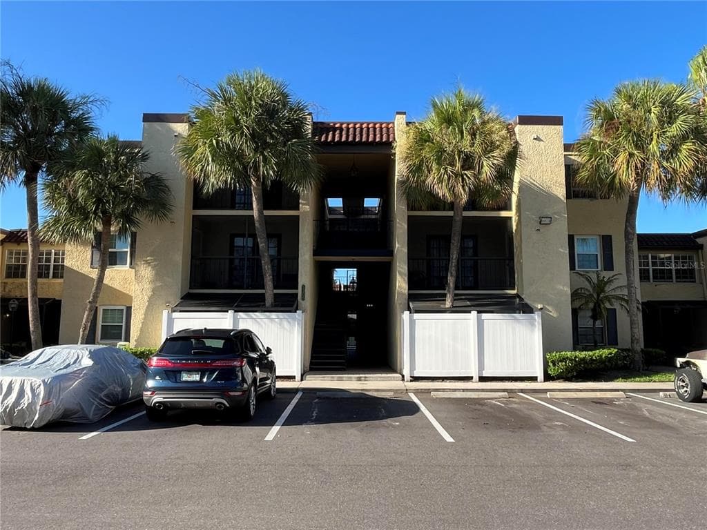5306 SANTA ROSA COURT UNIT 342 TAMPA, FL 33609