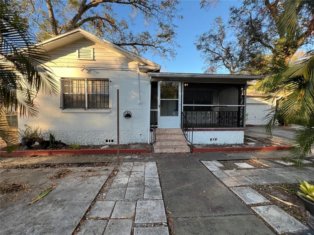 1308 E CARACAS STREET TAMPA, FL 33603