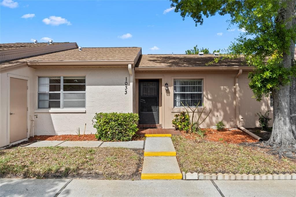 1033 BOWSPRIT LANE UNIT 1406 HOLIDAY, FL 34691