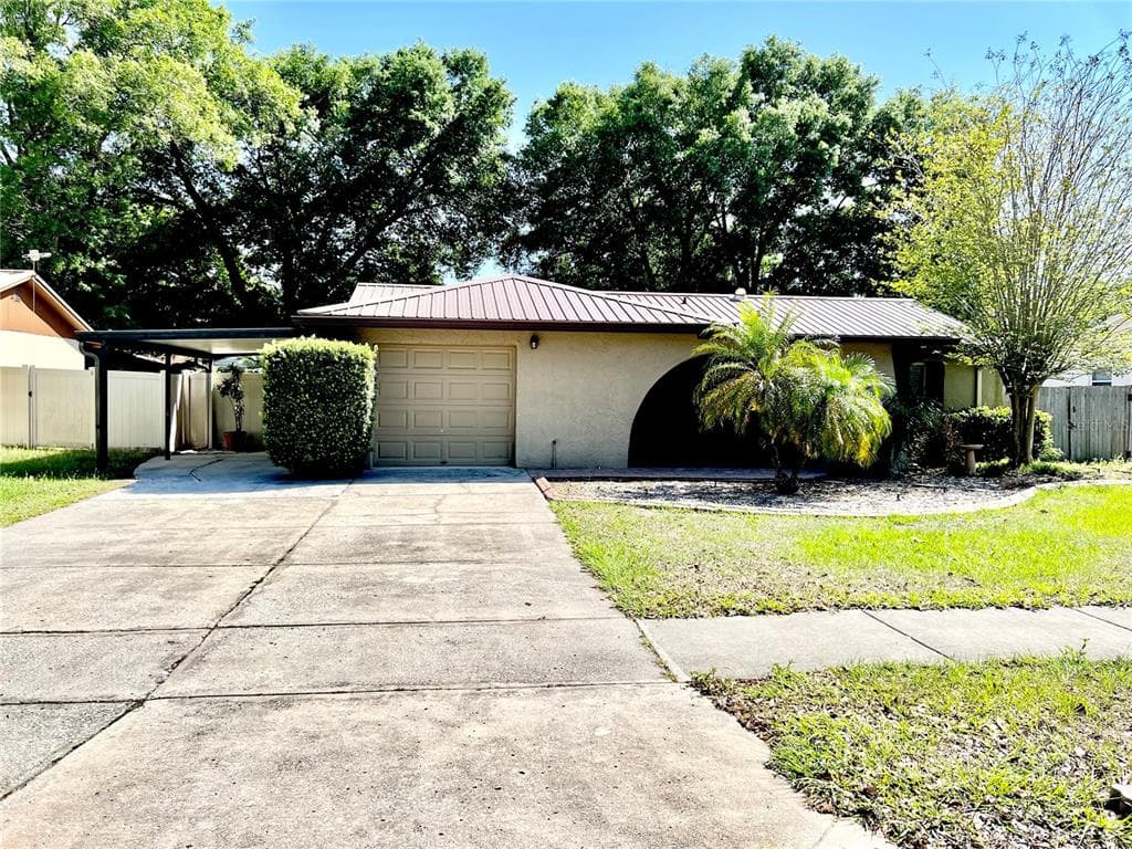 106 RAVENWAY DRIVE SEFFNER, FL 33584