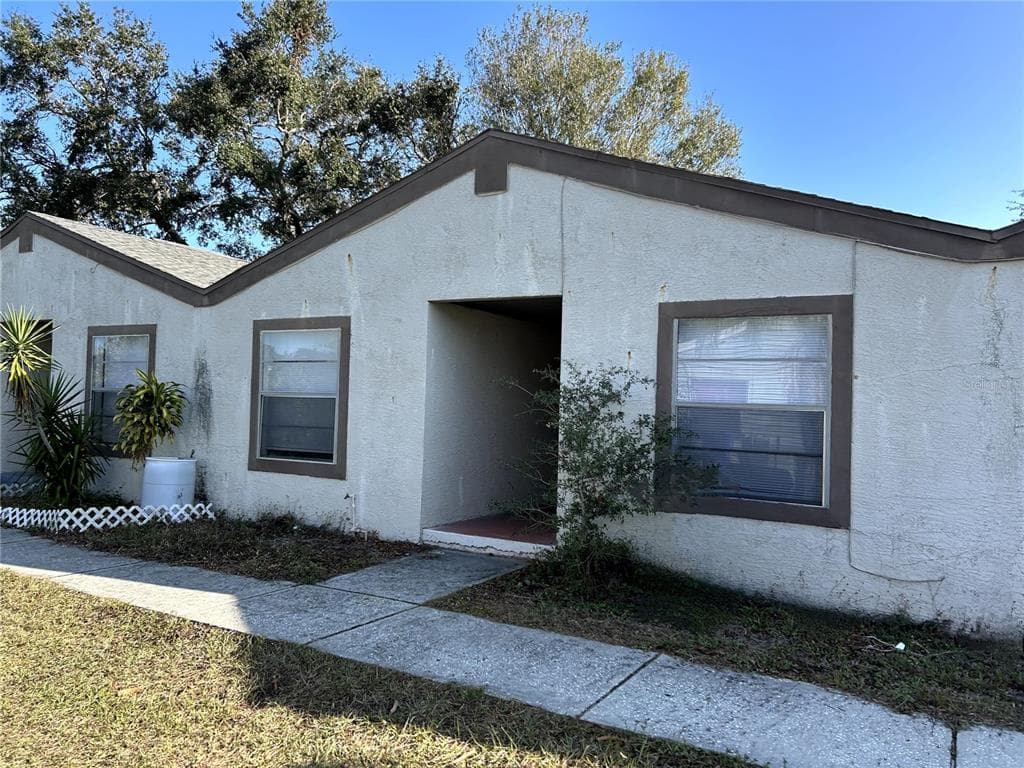 3648 MERIDEN AVENUE OLDSMAR, FL 34677