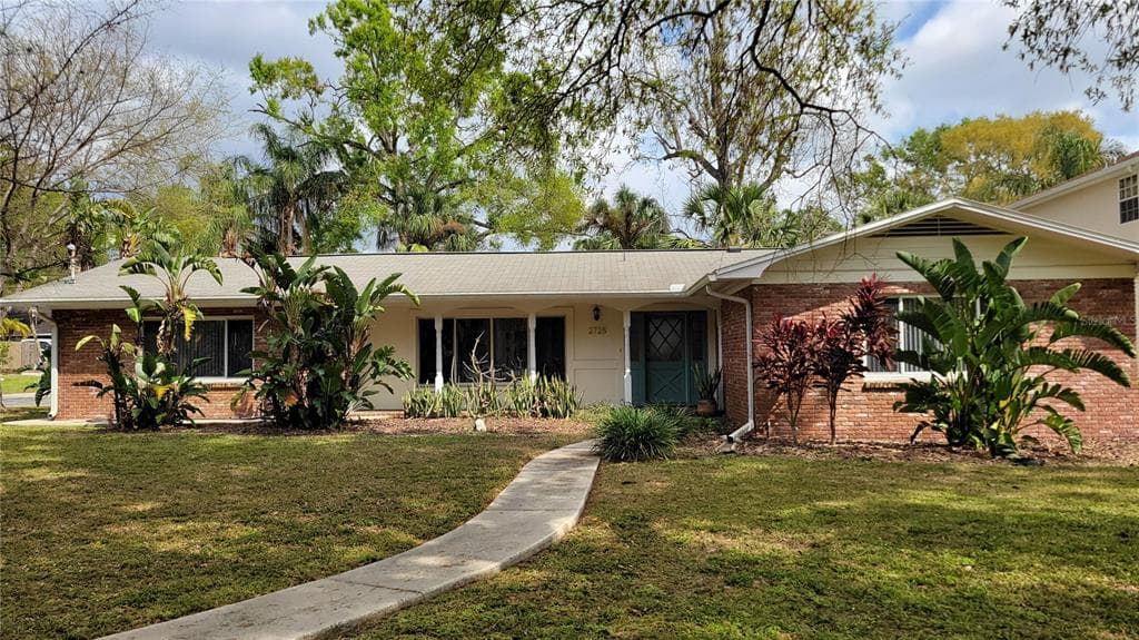 2725 N MYRTLE AVENUE TAMPA, FL 33602