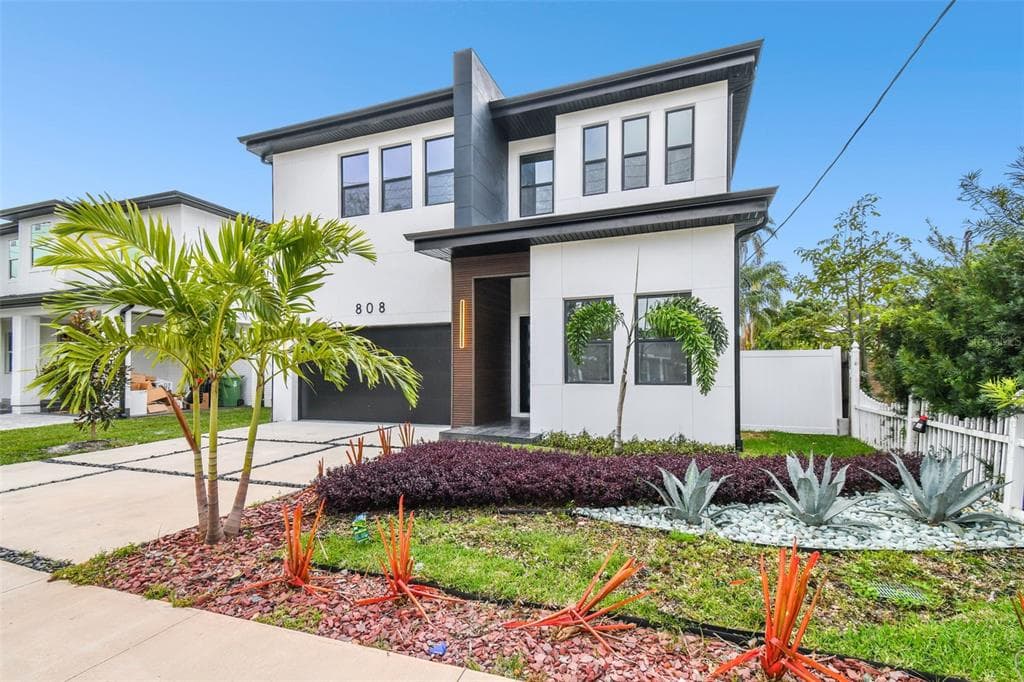 808 W ADALEE STREET TAMPA, FL 33603