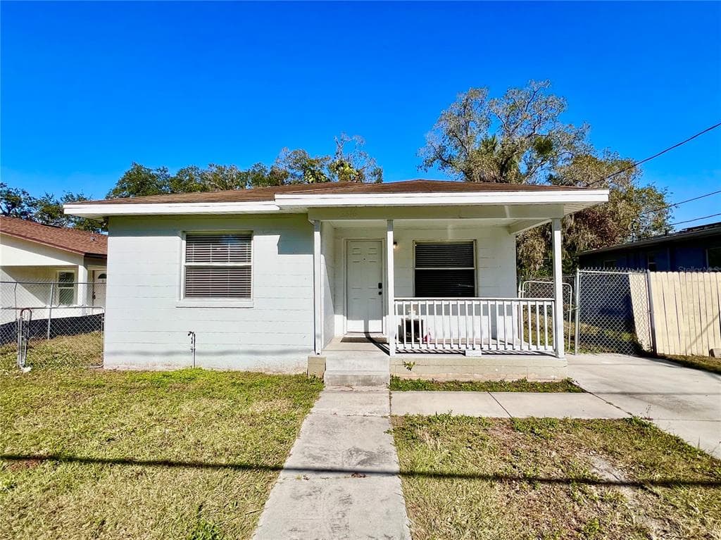 2616 E CHELSEA STREET TAMPA, FL 33610
