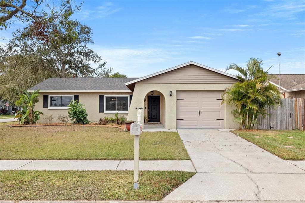 4235 CHIPMUNK DRIVE NEW PORT RICHEY, FL 34653