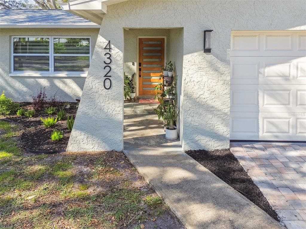 4320 63RD STREET N KENNETH CITY, FL 33709
