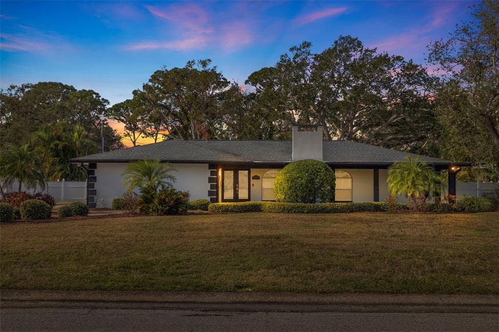 2000 80TH STREET N ST PETERSBURG, FL 33710