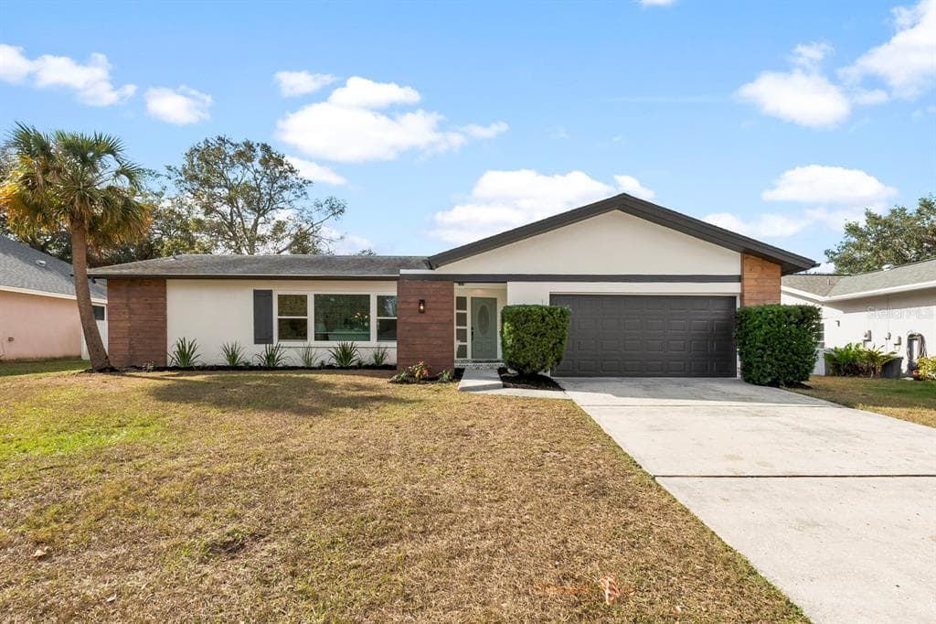 4105 N BAY HILLS BOULEVARD SAFETY HARBOR, FL 34695