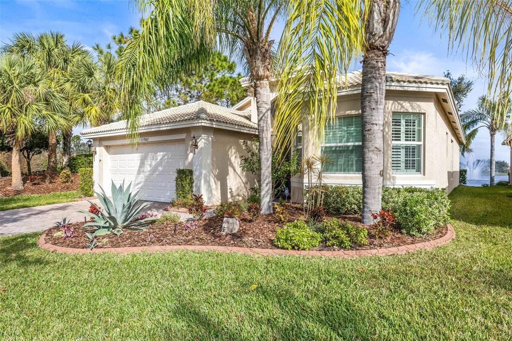 15902 GOLDEN LAKES DRIVE WIMAUMA, FL 33598