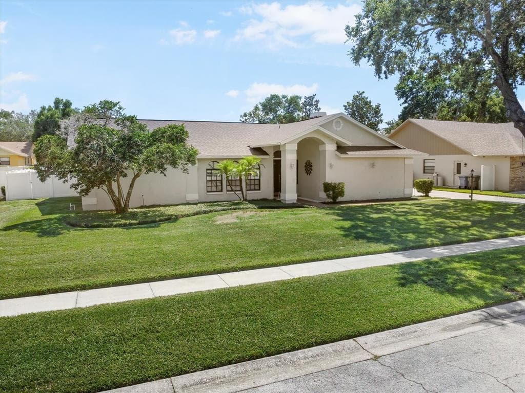 2110 LAINDALE # PLACE VALRICO, FL 33596