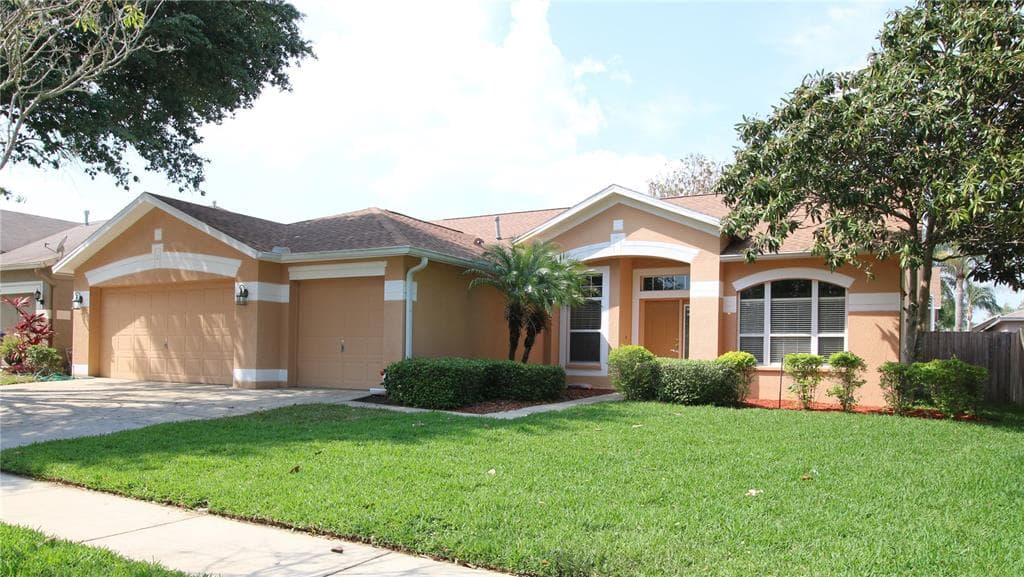 2730 VILLA DRIVE VALRICO, FL 33596