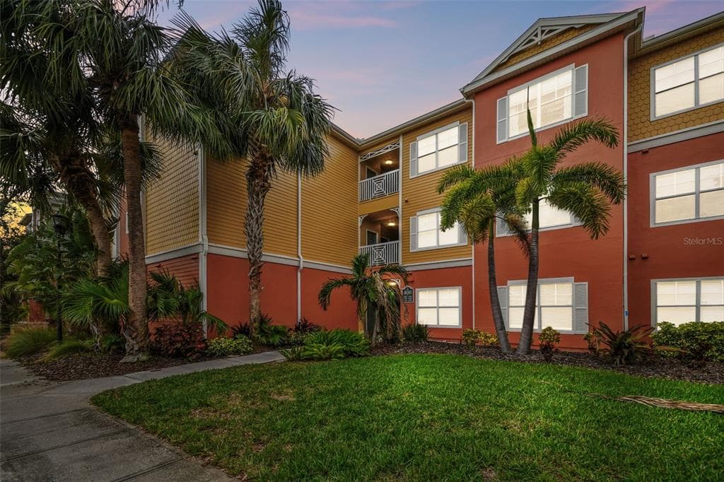 4207 S DALE MABRY HIGHWAY UNIT 4105 TAMPA, FL 33611