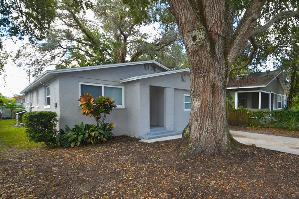 1133 LA SALLE STREET CLEARWATER, FL 33755
