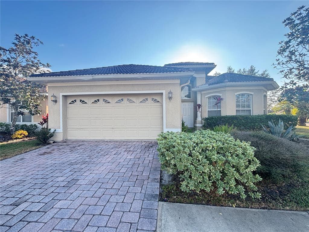 18001 MAUI ISLE DRIVE TAMPA, FL 33647