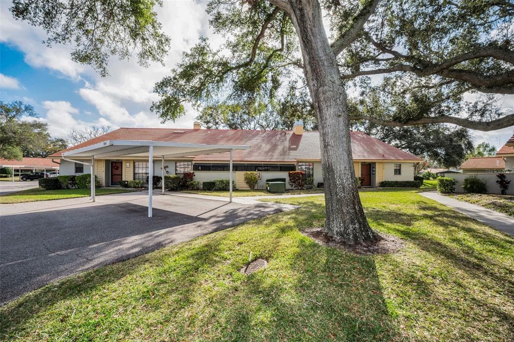 2058 VILLA TERRACE CLEARWATER, FL 33763