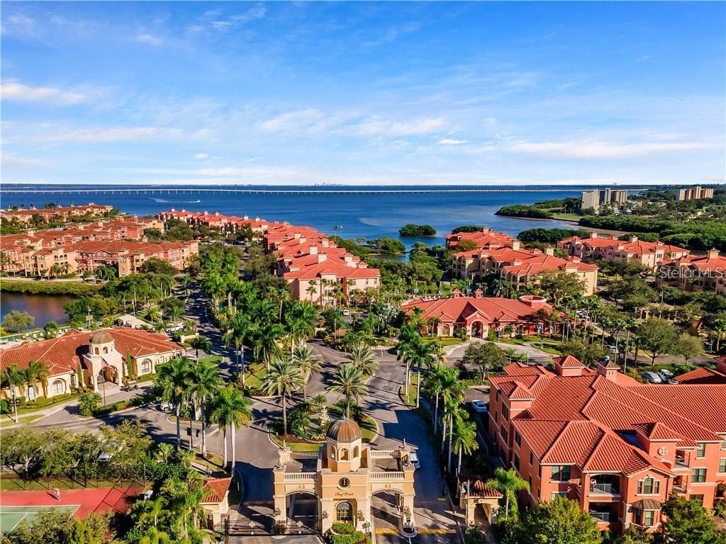 2749 VIA CIPRIANI UNIT 1020 CLEARWATER, FL 33764