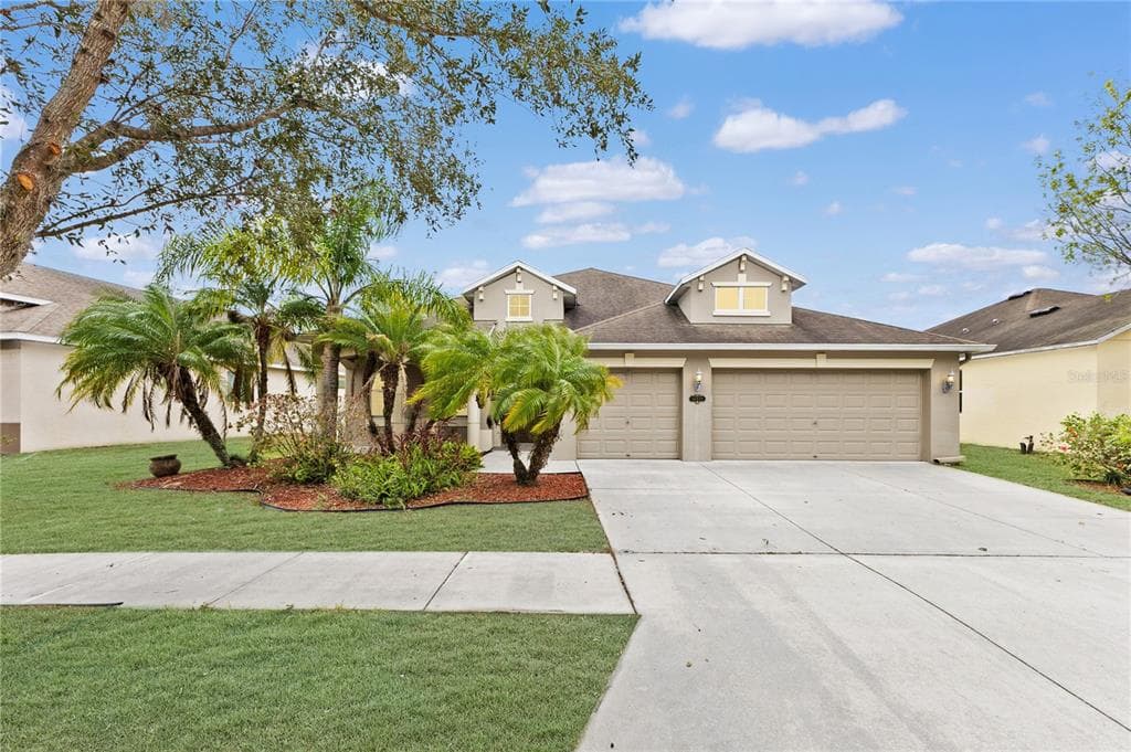 10829 BREAKING ROCKS DRIVE TAMPA, FL 33647