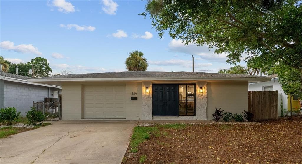 1849 NEW HAMPSHIRE AVENUE NE ST PETERSBURG, FL 33703