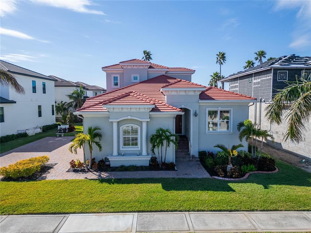 1308 ALHAMBRA DRIVE APOLLO BEACH, FL 33572