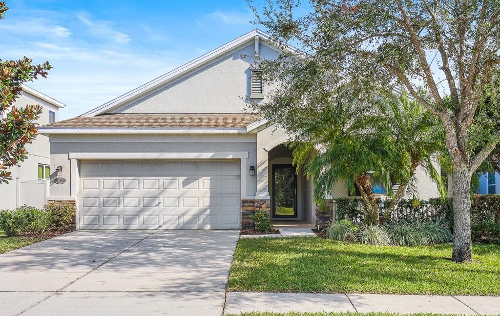 7652 RATHDOWN LANE WESLEY CHAPEL, FL 33545