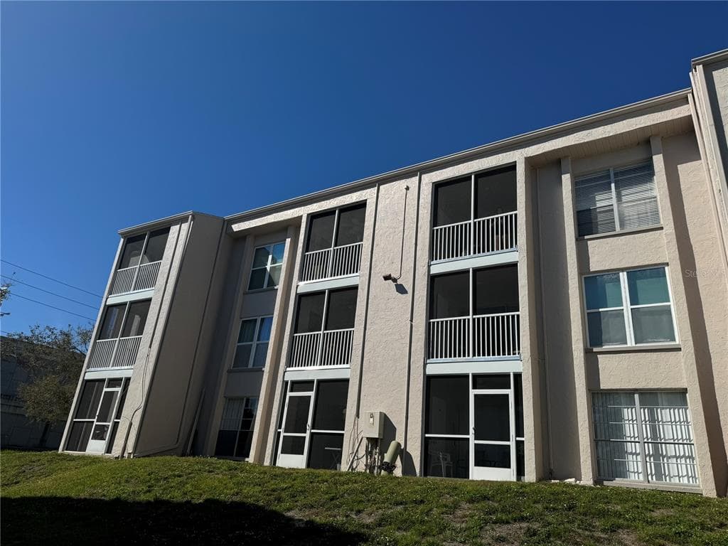 2625 STATE ROAD 590 UNIT 522 CLEARWATER, FL 33759