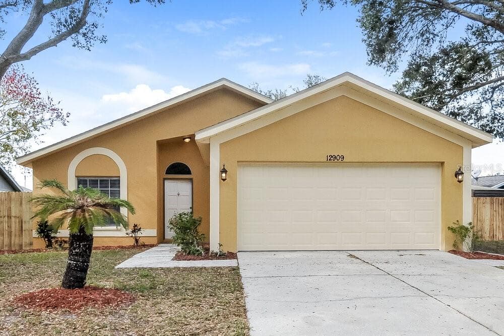 12909 LONGCREST DRIVE RIVERVIEW, FL 33579