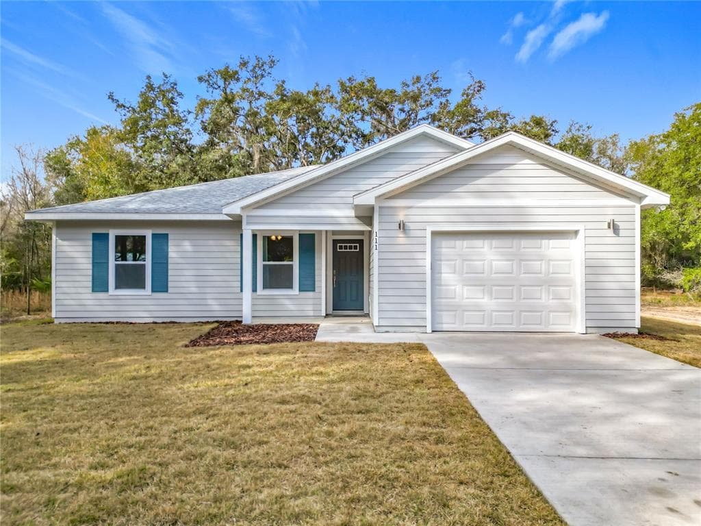 111 AMANDA DRIVE HAWTHORNE, FL 32640