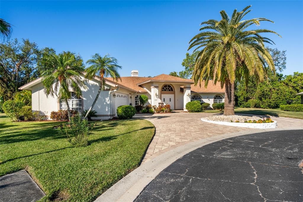 4512 SPRING FLOWER COURT SARASOTA, FL 34233