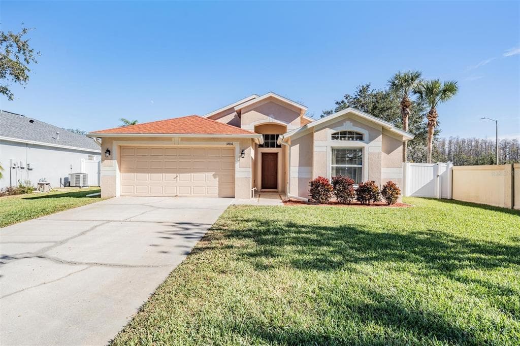 3706 LONEWOOD COURT LAND O LAKES, FL 34638