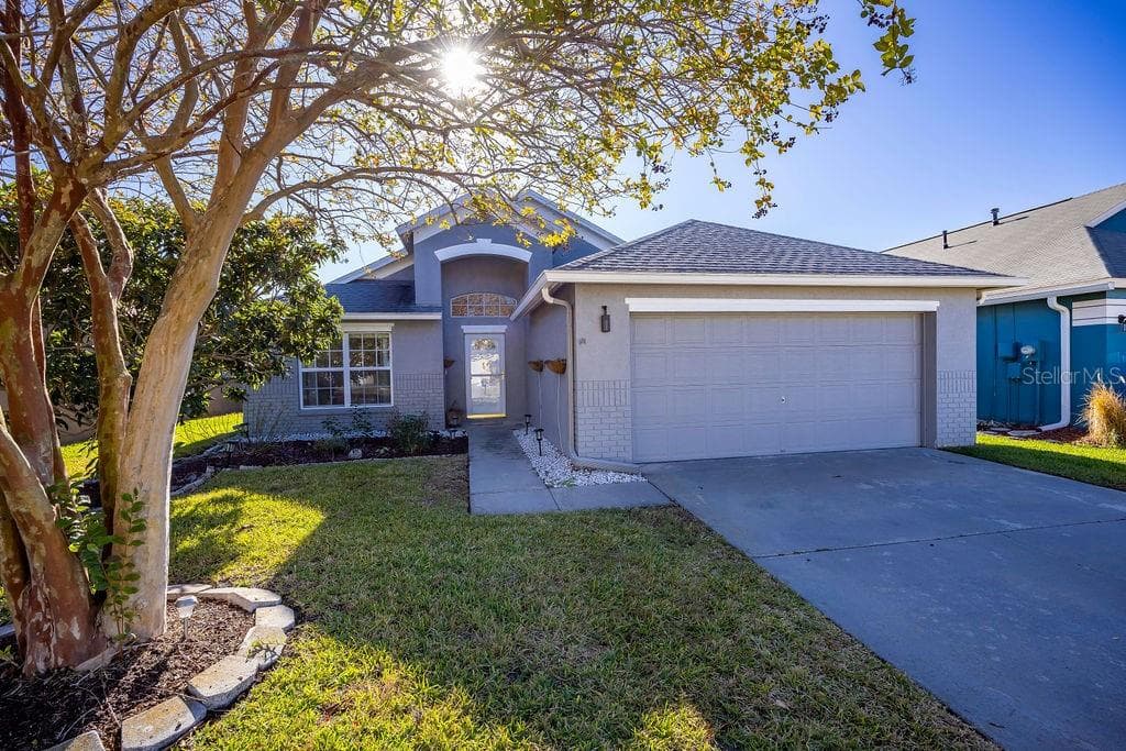 1616 BONDURANT WAY
