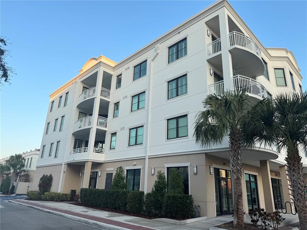 231 2ND STREET S UNIT 203
