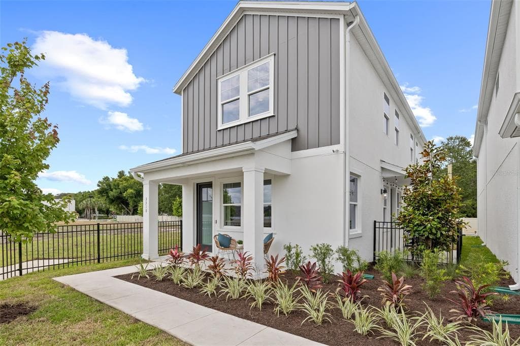 2034 AMELIA BAY PLACE VALRICO, FL 33596