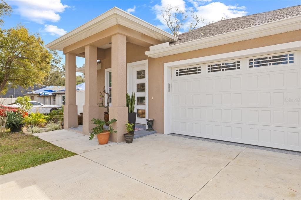 1912 W JEAN STREET TAMPA, FL 33604
