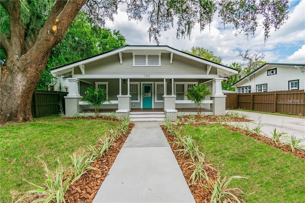 1010 E NORTH BAY STREET TAMPA, FL 33603