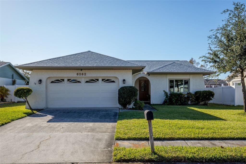 6262 109TH TERRACE N PINELLAS PARK, FL 33782