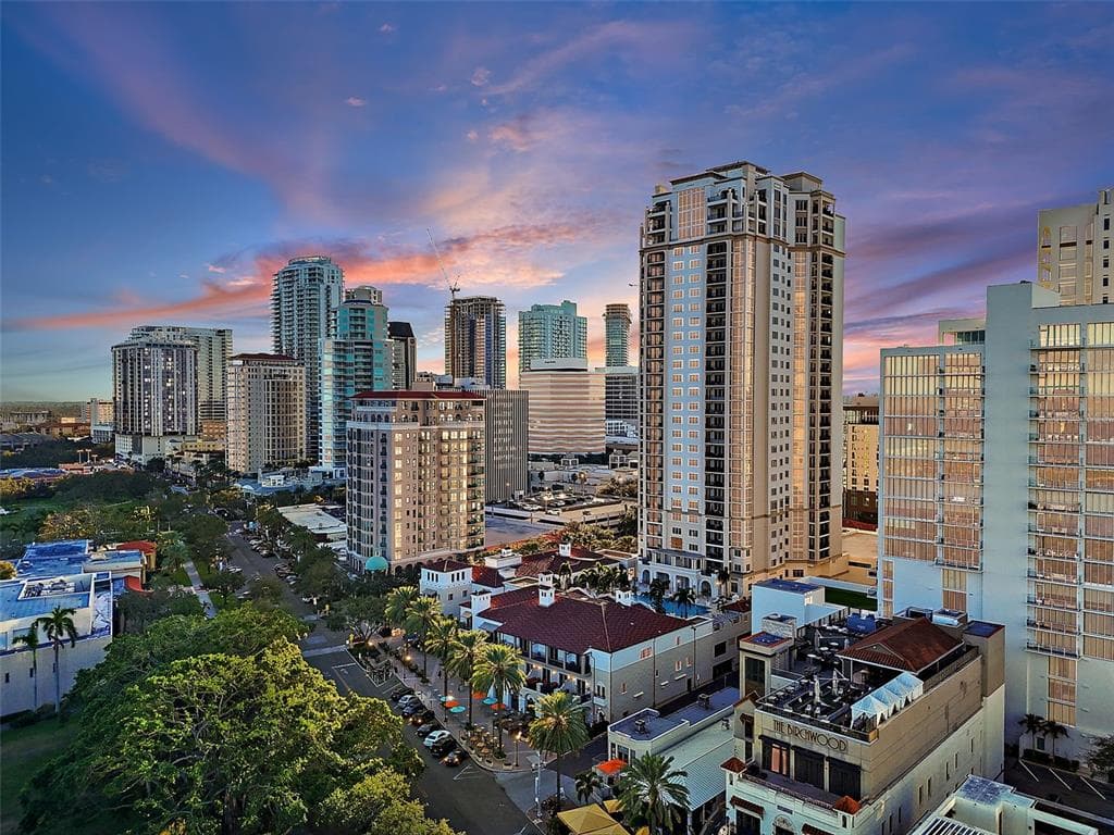 300 BEACH DRIVE NE UNIT 311 ST PETERSBURG, FL 33701