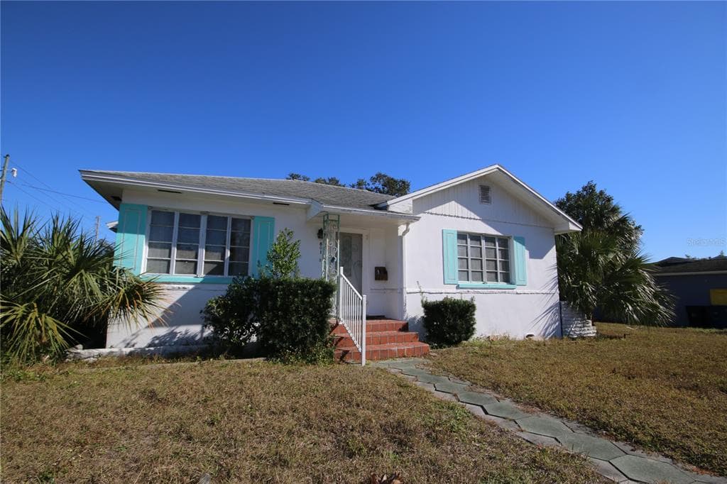 801 WOODRUFF AVENUE CLEARWATER, FL 33756