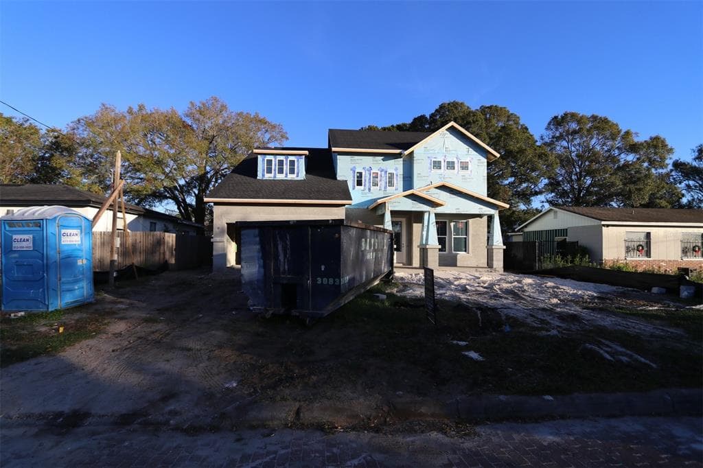 815 W FRIBLEY STREET TAMPA, FL 33603