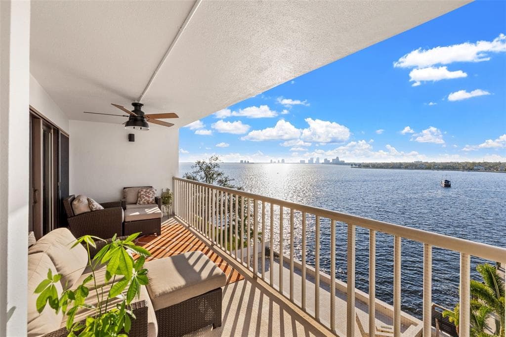 2 ADALIA AVENUE UNIT 502 TAMPA, FL 33606