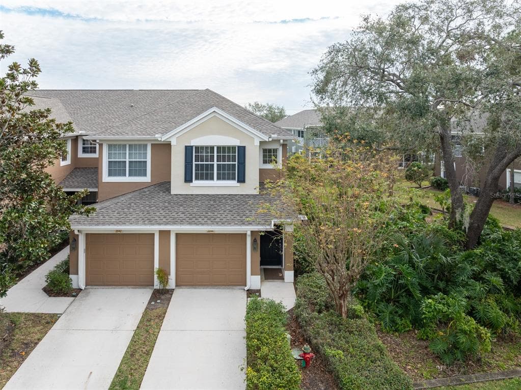 2044 SANTA CATALINA LN DRIVE UNIT 2044 RIVERVIEW, FL 33578