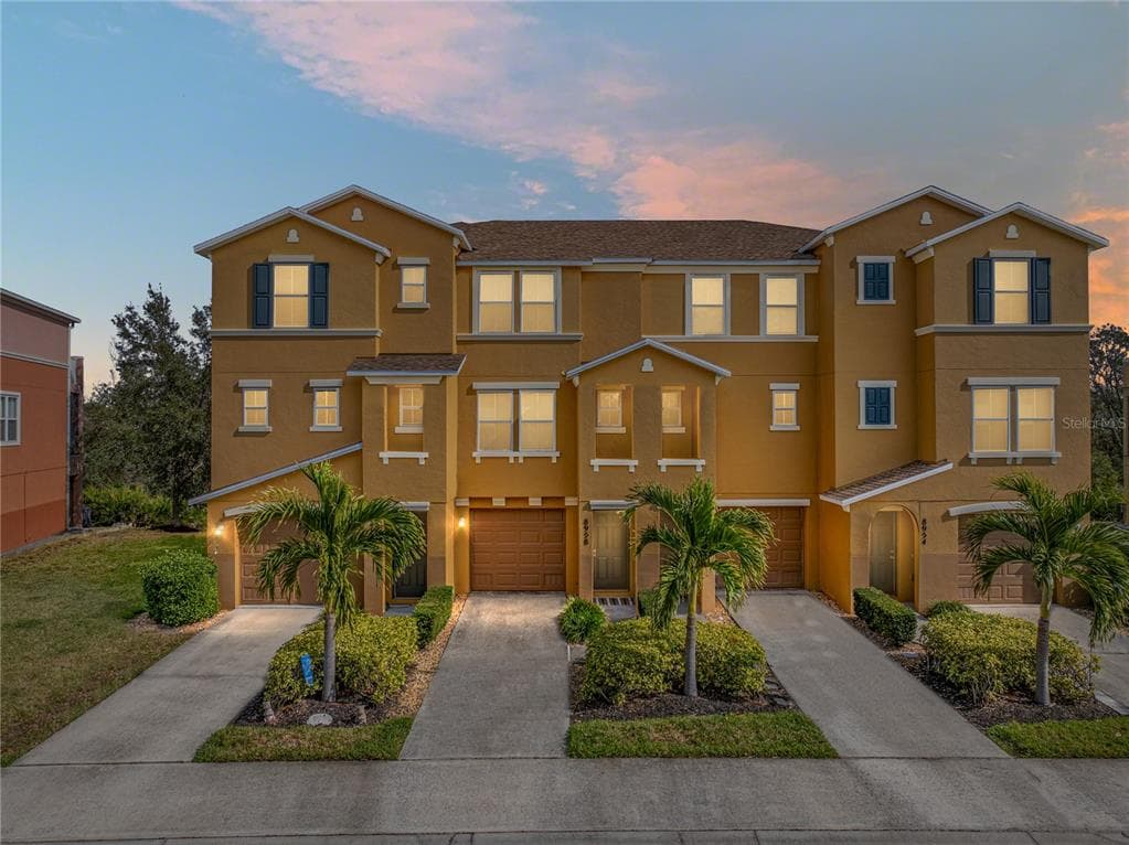 8958 WHITE SAGE LOOP LAKEWOOD RANCH, FL 34202