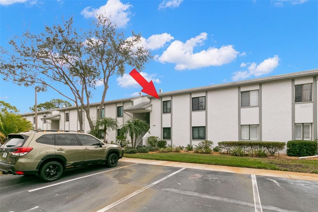 272 CYPRESS LANE UNIT 44 OLDSMAR, FL 34677