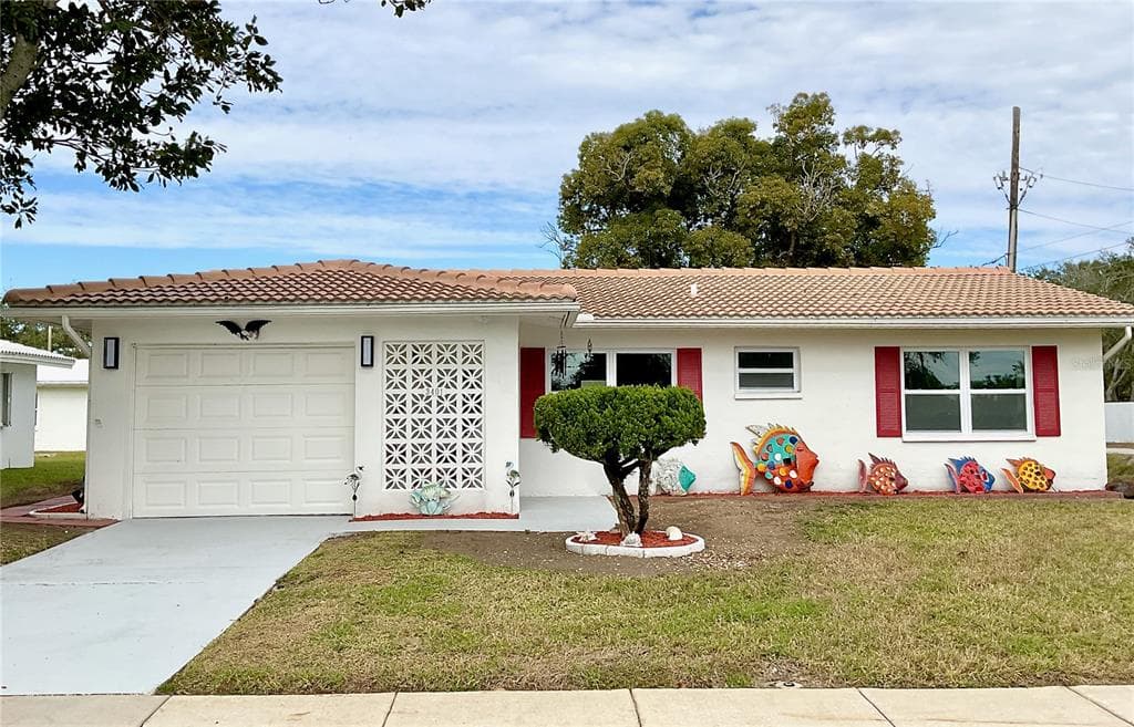 3401 96TH TERRACE N UNIT 4 PINELLAS PARK, FL 33782