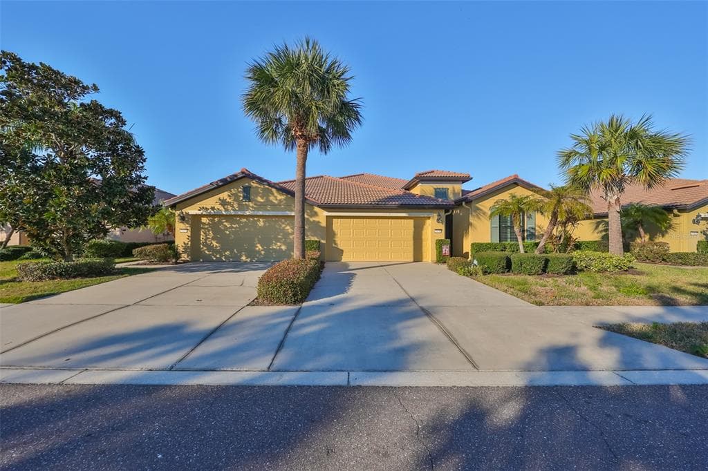 5608 SUNSET FALLS DRIVE APOLLO BEACH, FL 33572