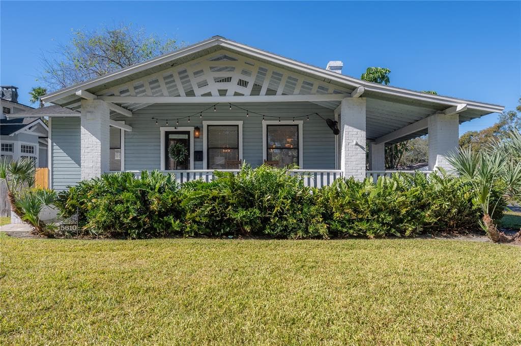5610 N SEMINOLE AVENUE TAMPA, FL 33604