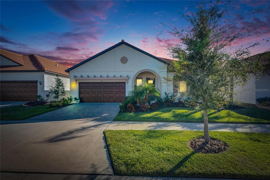 5327 KELPER HOOK COURT WIMAUMA, FL 33598