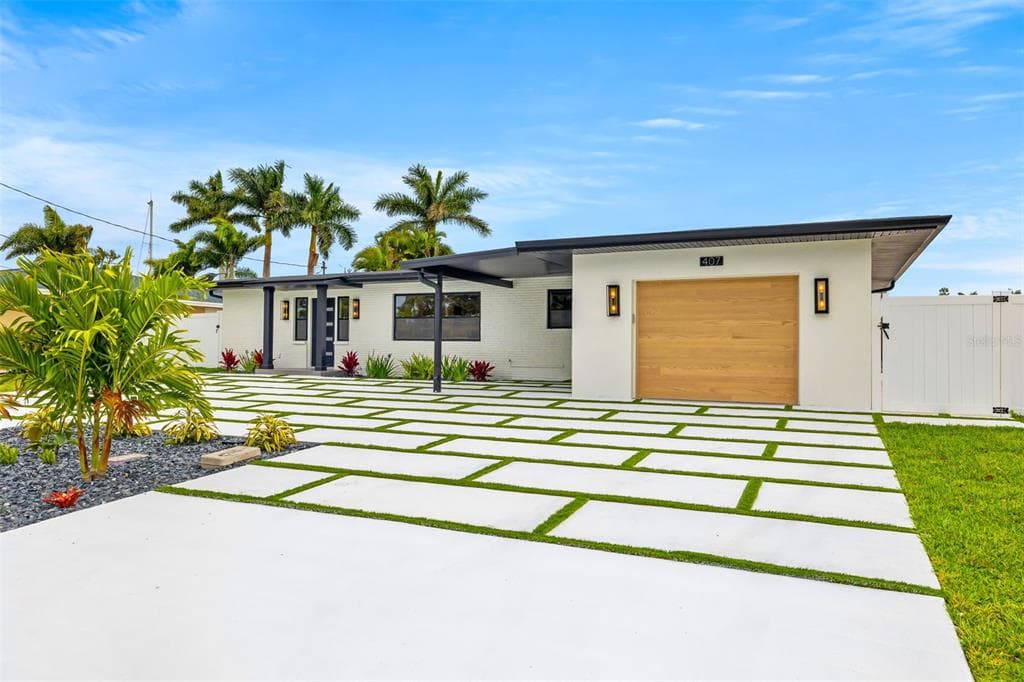 407 41ST AVENUE ST PETE BEACH, FL 33706